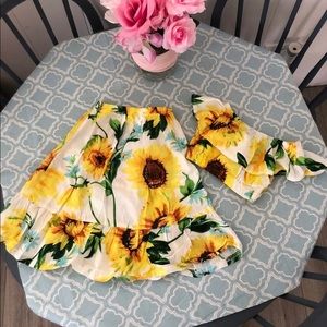 Sunflower outfit